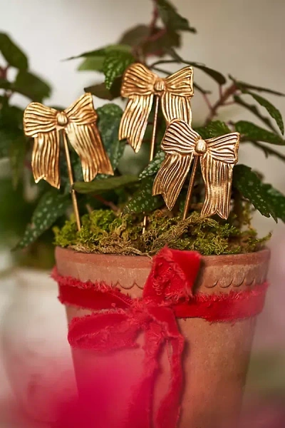 Terrain Bow Iron Stakes, Set Of 4 In Multi