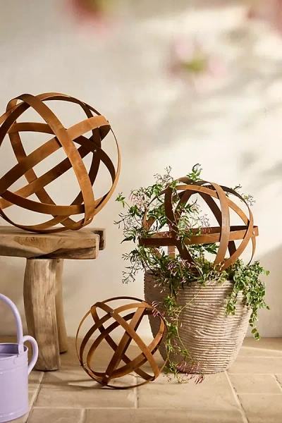 Terrain Corten Sphere In Multi