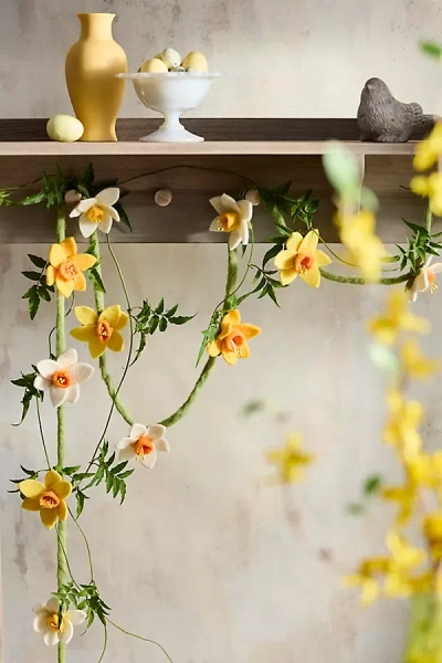 Terrain Daffodils Felt Garland In Multi
