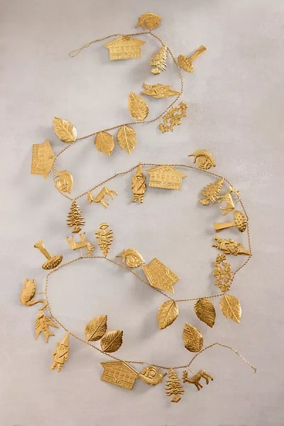 Terrain Dresden Icon Garland