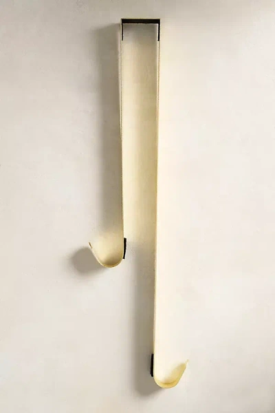 Terrain Dual-sided Wreath Hanger