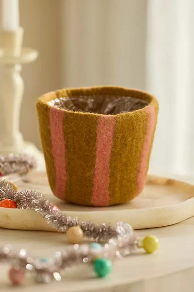 Terrain Felt Pot Cover In Yellow