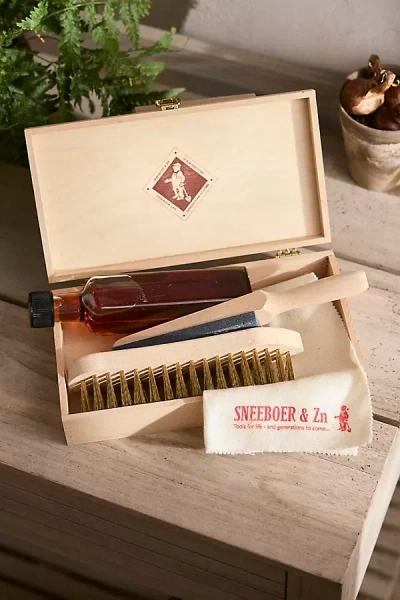 Terrain Sneeboer Garden Tool Maintenance Kit