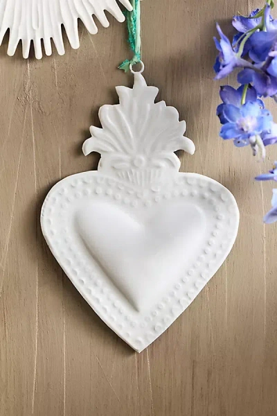 Terrain Heart Medallion Ornament, White