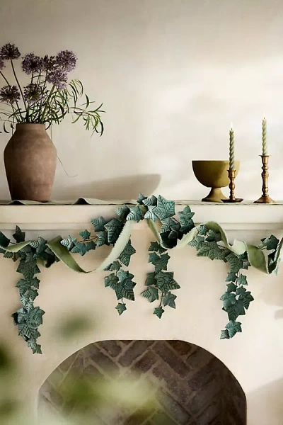 Terrain Ivy Tendrils Iron Garland