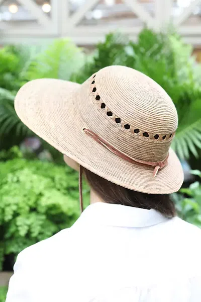 Terrain Lattice Palm Hat In Neutral