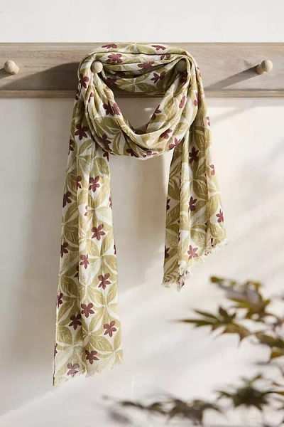 Terrain Leaf Batik Wool Scarf In Gold