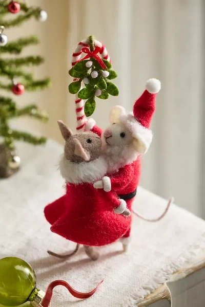 Terrain Mistletoe Mice Felt Critter Scene In Multi