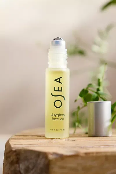 Terrain Osea Dayglow Face Oil In Multicolor