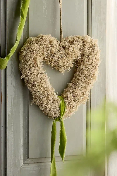 Terrain Preserved Reindeer Moss Heart Wreath, Neutral