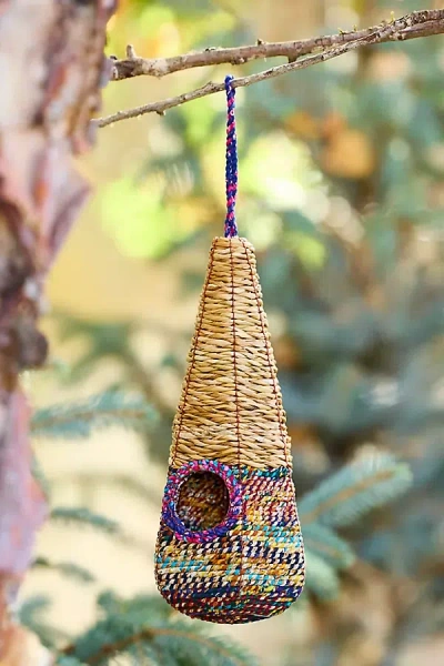 Terrain Recycled Sari Teardrop Bird Nester