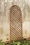 Terrain Rounded Top Willlow Trellis, Large