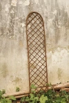 Terrain Rounded Top Willow Trellis, Small