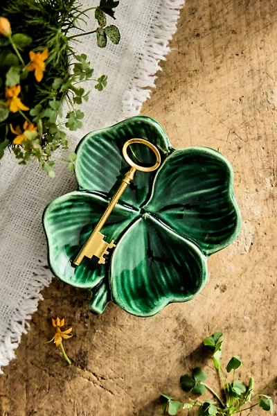 Terrain Shamrock Stoneware Snack Bowl In Multi