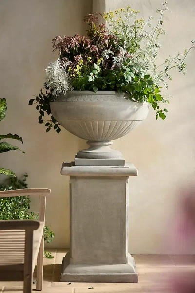 Terrain Washed Stone Garden Pedestal