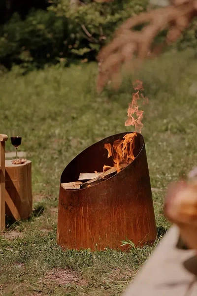 Terrain Weathering Steel Angled Cylinder Fire Pit In Multicolor