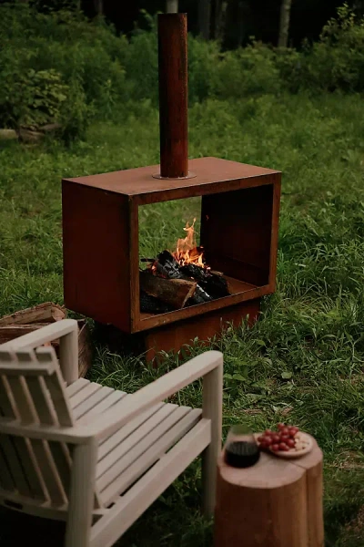 Terrain Weathering Steel Open Air Chiminea In Brown