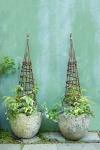 Terrain Willow Garden Obelisk