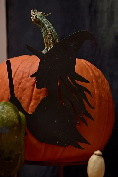 Terrain Witch Pumpkin Stake