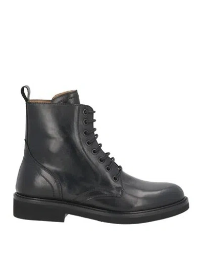 Testoni Man Ankle Boots Black Size 6 Calfskin