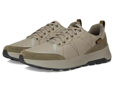 Teva Ellwood In Gray