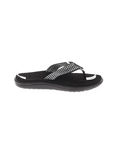 Pre-owned Teva Flip Flops In Black