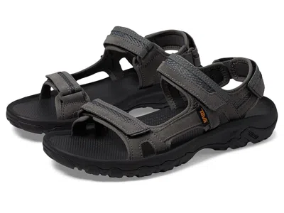 Teva Hudson In Black