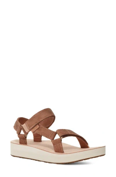 Teva Midform Universal Grooveline Sandal In Maple Sugar