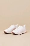 Teva Trailwinder Low Birch And Peach Bloom Mesh Lace-up Sneakers In Peach
