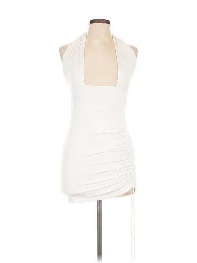 Pre-owned Thatssofetch Sleeveless Top White Halter Neckline Tops