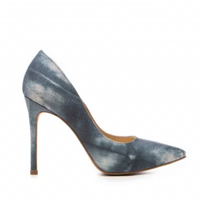 The 5th Element Women's Blue Washed Denim Stiletto Pumps