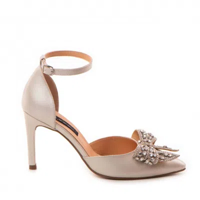 The 5th Element Women's Neutrals Pearl Ivory Crystal Bow Stiletto In White