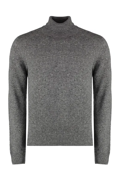 THE (ALPHABET) THE (ALPHABET) THE (KNIT) - CASHMERE BLEND TURTLENECK SWEATER