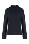 The (alphabet) Turtleneck Cashmere Sweater In Blue