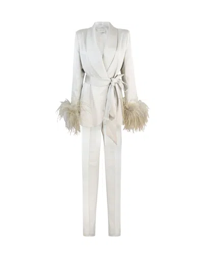The Archivia Tailleur Ives Ivory Con Piume