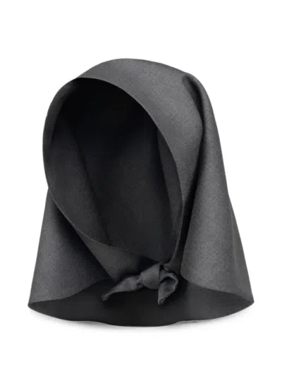 The Arkow Eva Virgin Wool Headscarf In 灰色