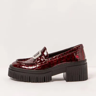 The Art Company Women's 1372 Leather Loafer In Bordeaux In Brown