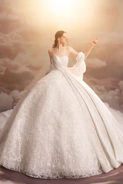 The Atelier Couture Durriken Gown In White