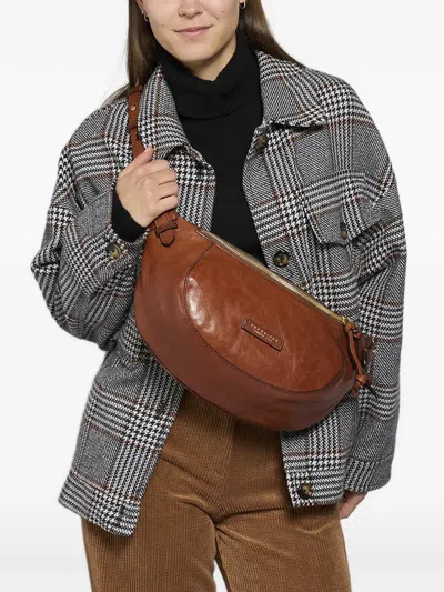 The Bridge Unica Logo-plaque Leather Crossbody Bag In Brown