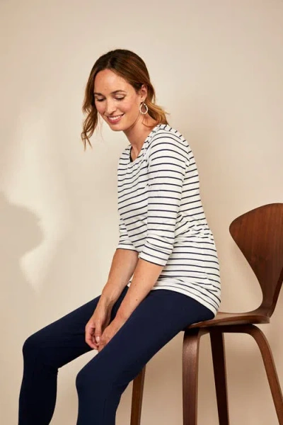 The Bshirt Nursing 3/4 Sleeve Top In Multi