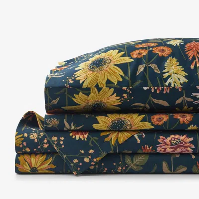 The Company Store Daisies Classic Smooth Sateen Bed Sheet Set