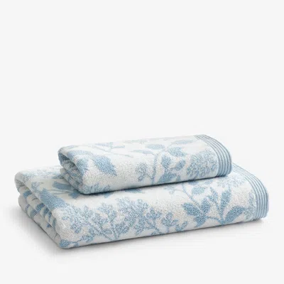 The Company Store Ginkgo And Wildflower Jacquard Hand Towel In Wildflower Light Blue