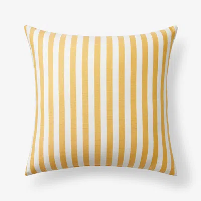 The Company Store Indoor/outdoor Toss Pillow In White/yellow