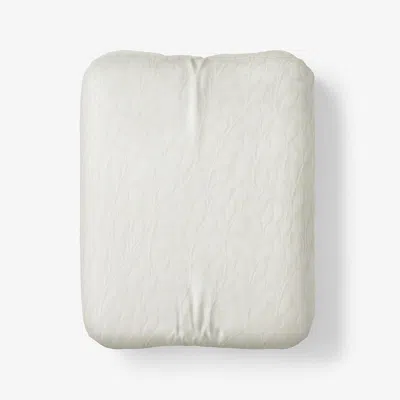 The Company Store Jacquard Leaf Yarn-dyed Premium Smooth Supima® Cotton Wrinkle-free Sateen Fitted Bed Sheet In Ivory