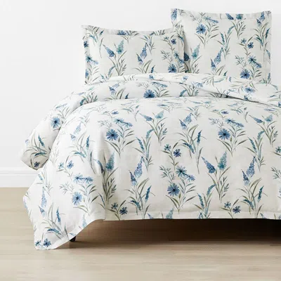 The Company Store Nature's Vine Classic Smooth Sateen Duvet Cover In Blue/white
