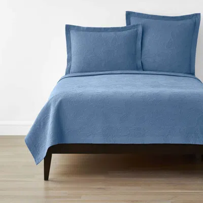 The Company Store Putnam Cotton Matelassé Coverlet In Blue