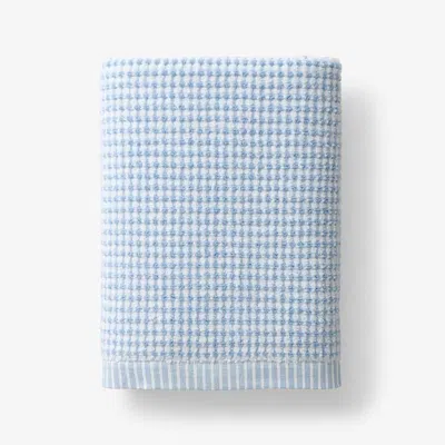 The Company Store Textured Dot Bath Towel In Blue