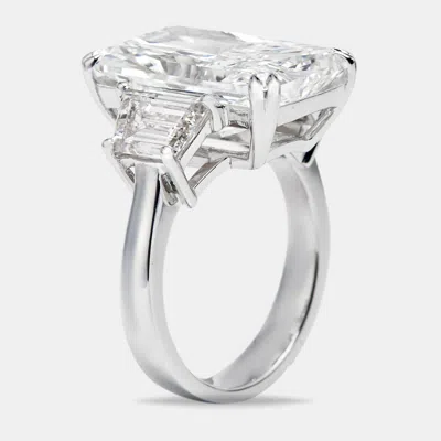 Pre-owned The Diamond Edit 17.00 Cts Radiant Cut And Trapazoid Lab Grown Diamond 18k White Gold Ring Size 52