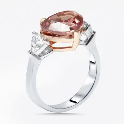 Pre-owned The Diamond Edit 4.7 Cts Fancy Red Heart Trillion Lab Grown Diamonds 18k Two Tone Gold Ring Size 50