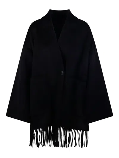 The Dynamis Studio Fringed Cape In Black